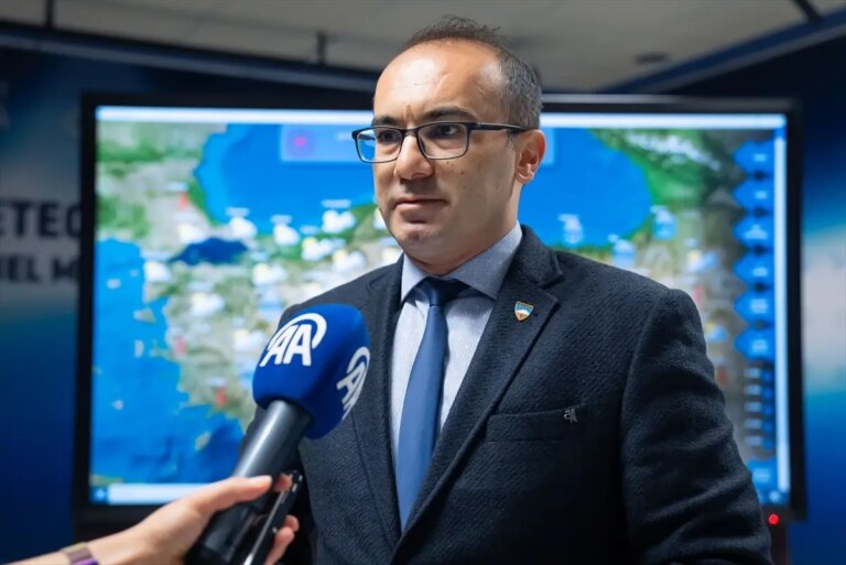 sicak-hava-devam-ediyor-HGWyejRF.jpg